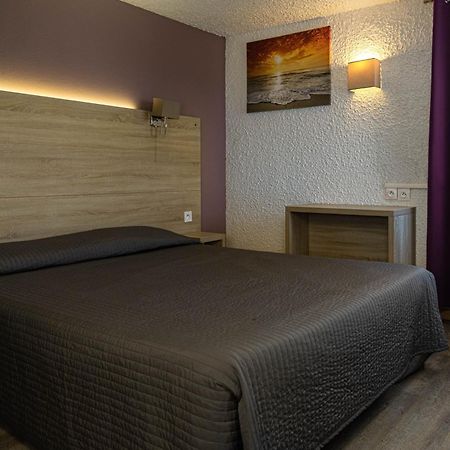 Hotel Les Tourrades Cannes Bagian luar foto
