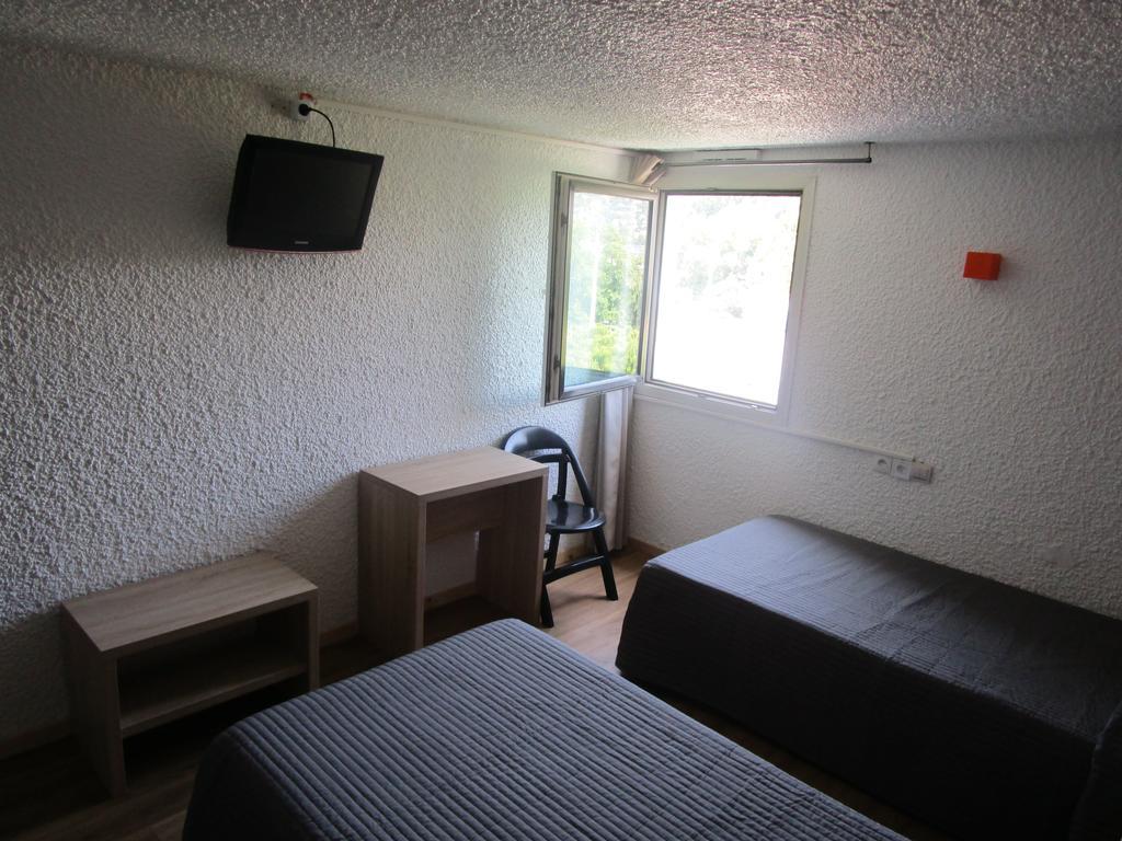 Hotel Les Tourrades Cannes Bagian luar foto